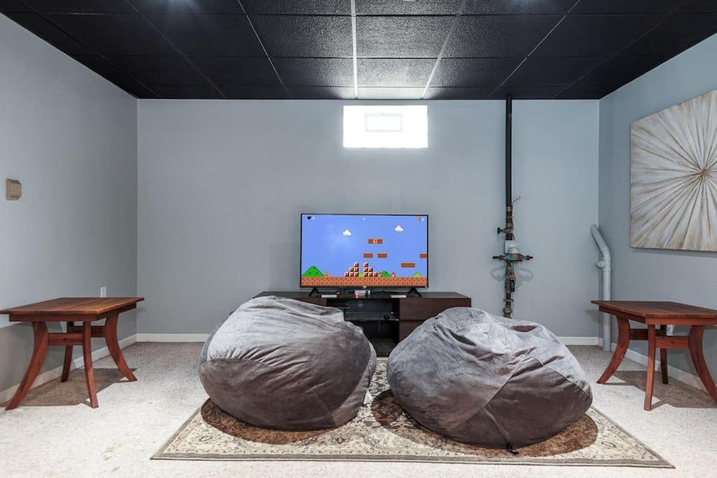 Vila Eclectic Stylish And Cozy Milwaukee Unit Exteriér fotografie